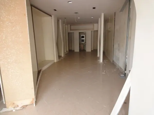 Cafeteria for rent with outside seating in St Julians