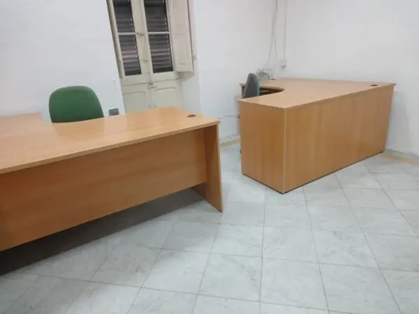 Office that consists of Consist of 1100sqm for rent in Floriana