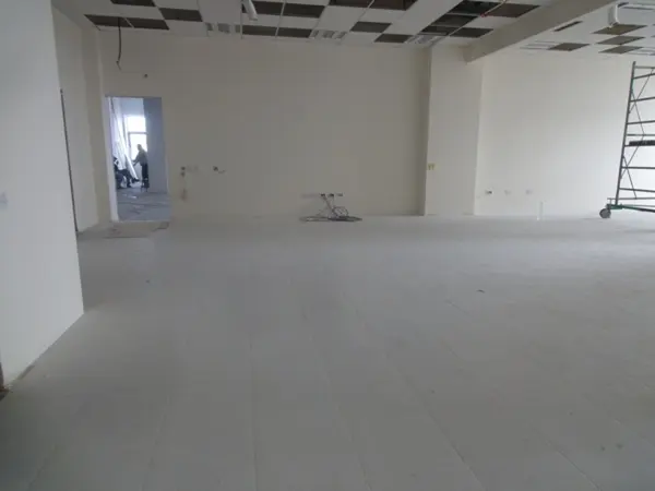 500 sqm office for rent