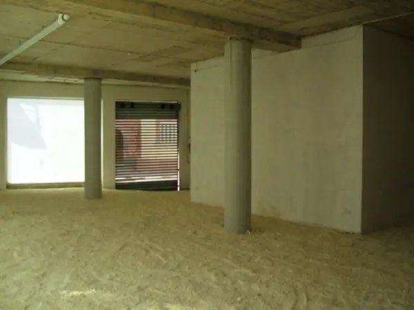 Showroom for rent in Attard with 400 sqm