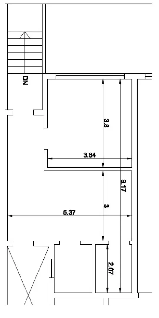 Shop to let in Msida