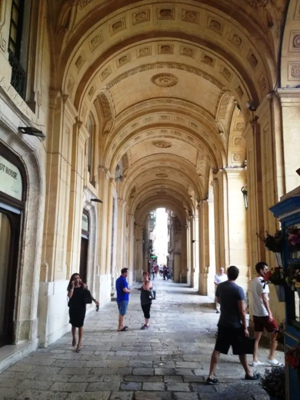 Good Sized Shop In Excellent Location