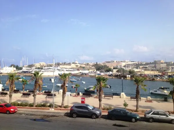 A smart 75 sqm office with Fantastic Views on the seafront