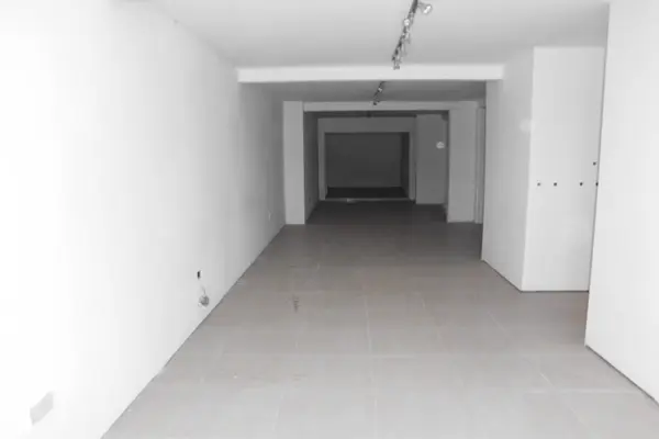 Modern Msida ground floor commercial office/shop to let/for sale approx 120 square metres