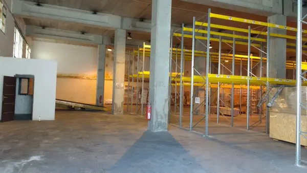 1500 sqm Warehouse To Let in Malta in Qormi