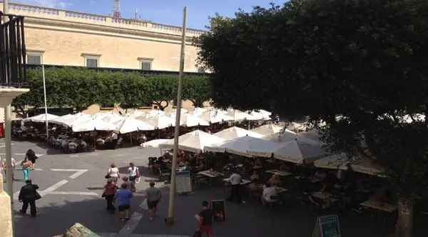 Excellent Shop For Sale on Republic Street Valletta