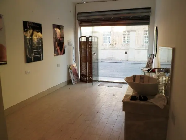 Shop finished to a high standard in Naxxar