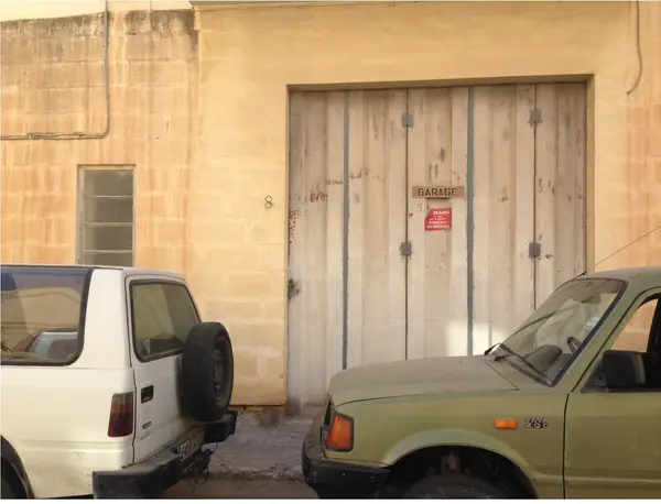 A well located store in the centre of Mosta