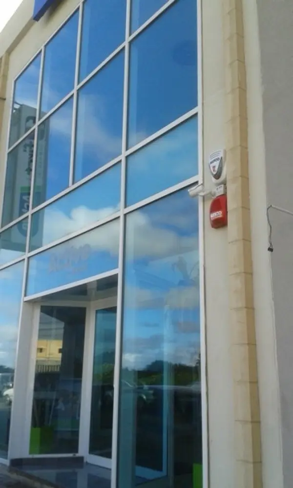 Finished 570 sqm Office Space and large garage 1000sqm being rented separately in Luqa