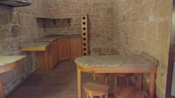 Zebbug wine bar/restaurant in the square for rent