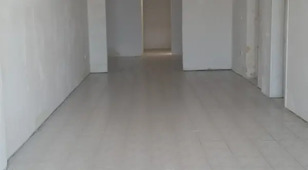 Modern 100 square metre Commercial property for rent in Qawra