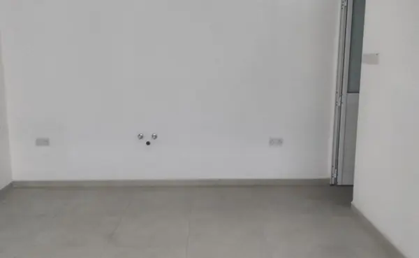 Offices in Malta: Shop or Office To let in Mosta