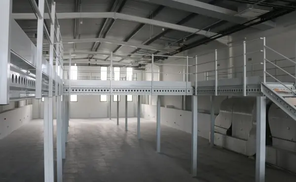 Office to let Malta: Large Office that Consists of 1201 sqm in Qormi with ample parking available