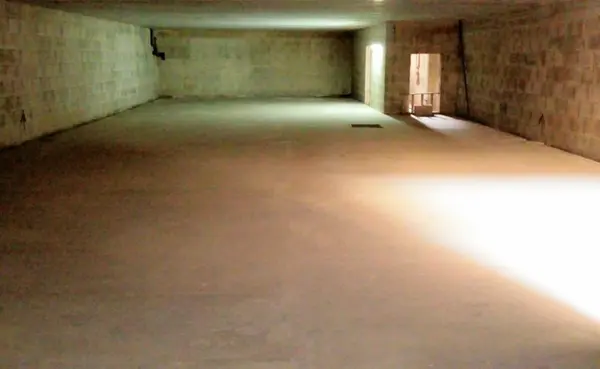Malta real estate: Showroom/Offices for sale/rent in Qormi