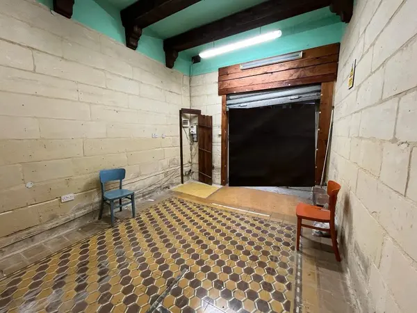 Sliema Retail Opportunity: 75sqm with Side Sea Views