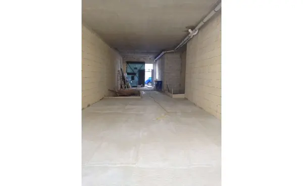 Shop to let in Mosta