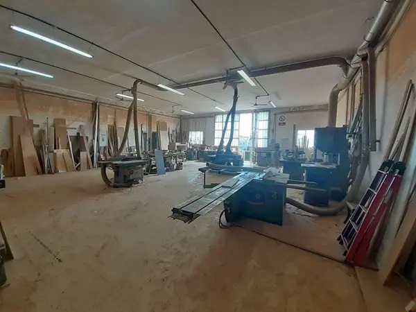 Mosta 600 sqm commercial premises for rent