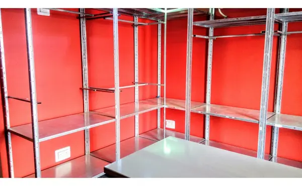 Fgura commercial for rent