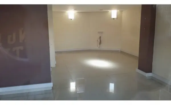 Ground floor Office or Retail Shop For Rent In Mosta