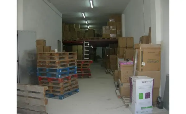 Real estate Malta: Store for rent in Zebbug