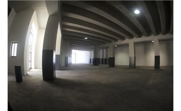 Massive 2850 square metre Warehouse for Rent/sale in Handaq Qormi