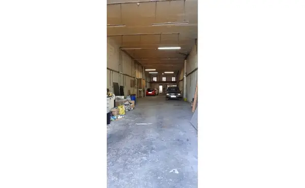 Real estate Malta: Zebbug 276sqm warehouse for rent