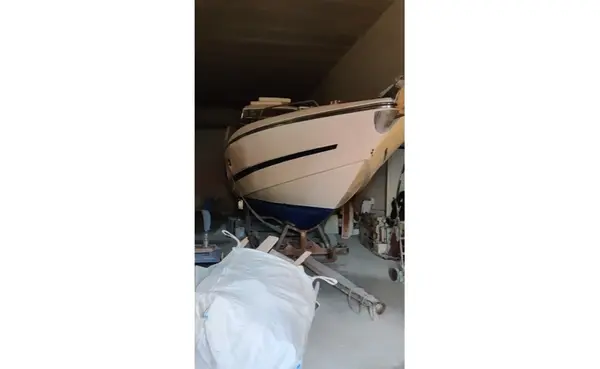 Warehouses to let in Malta: 400sqm in St Venera