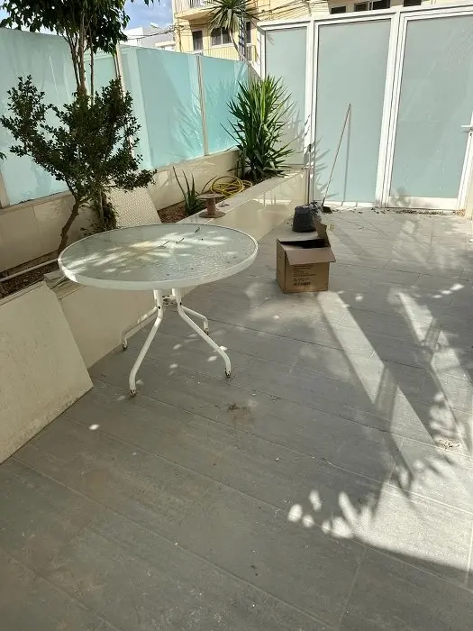 Prime Retail Space in St. Paul's Bay: 25sqm Shop with Patio