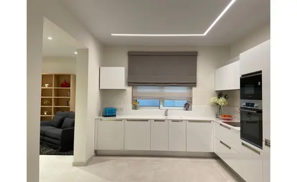 A Well finished Spacious Seafront 3 bedroom Apartment