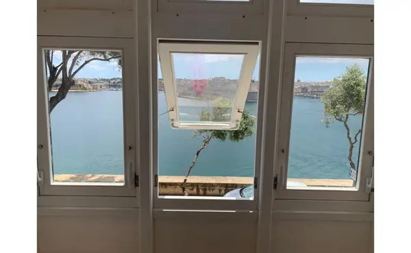 Corner Office In a Prominent Street