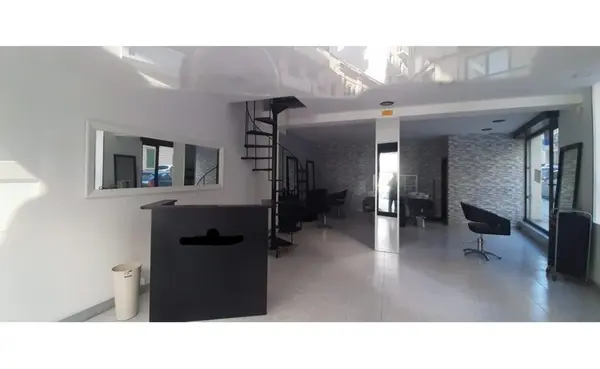 Salon for rent in Sliema