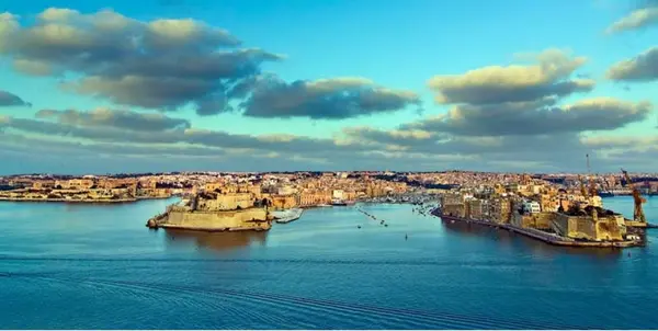 Floriana Seafront Building for Hotel or Residential for sale approx 1200 square metres