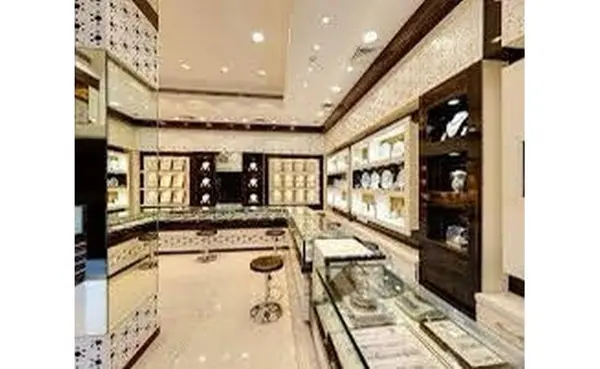 Shop to let in Malta: 20sqm Premises For Rent in Valletta