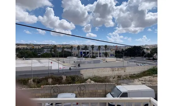 Office to let Malta: Qormi 148sqm commercial premises for rent