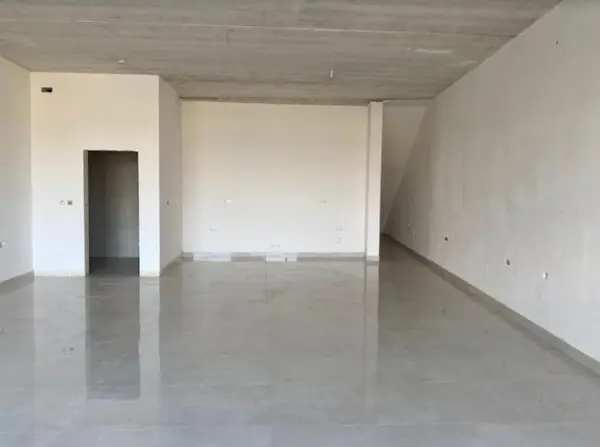 Real estate Gozo: Commercial premises in Xewkija for rent