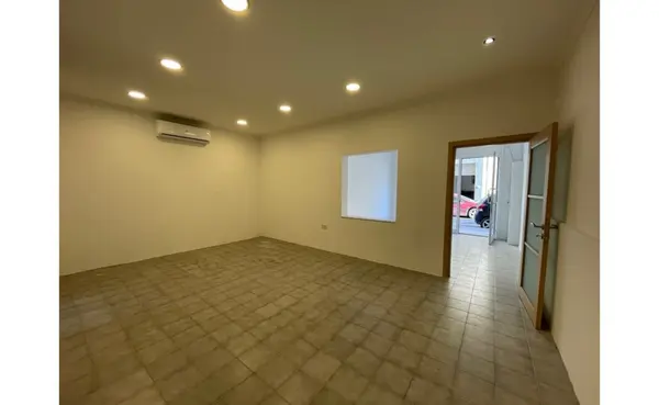 Office for Rent Malta: 172sqm commercial premises in Gzira