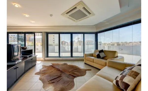 170sqm penthouse office for rent in St Julian's