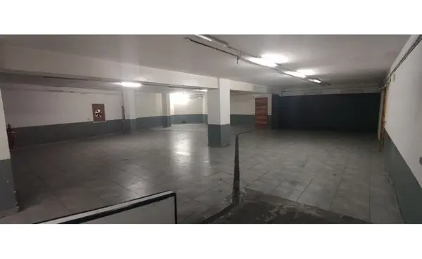 Office to let in Malta: Ground floor 518sqm showroom / office in Burmarrad