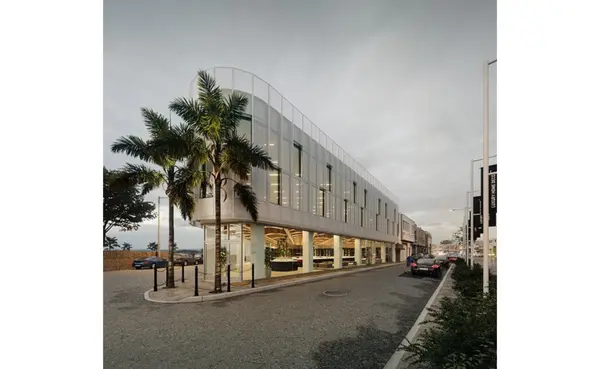 Shops for rent in Malta: 1025 sqm Commercial premises for rent in Zebbug