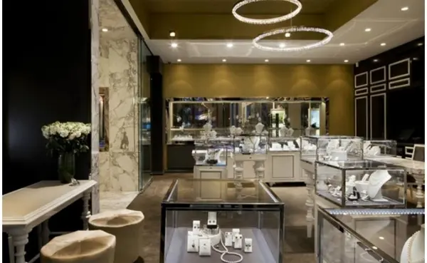 Shops for rent in Malta: 60sqm commercial premises in Valletta