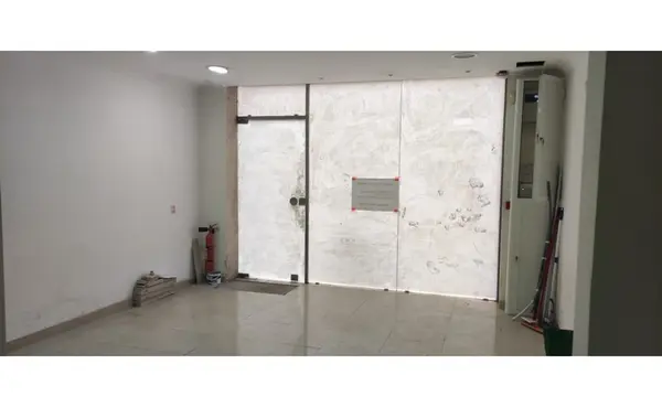 Ground floor Shop to rent in Sliema