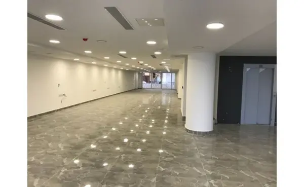 375sqm office for rent with views