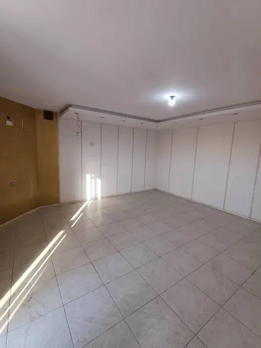 35sqm shop to let in Attard