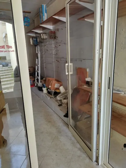 Prime Commercial Space in Victoria: Ground Floor Shop for Long-Term Lease
