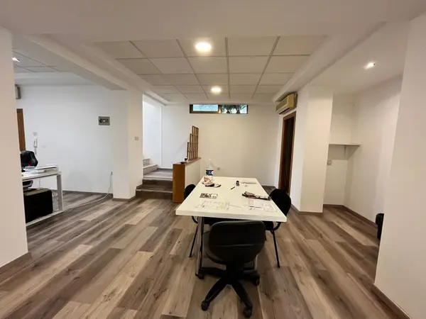 Ground floor Office in Lija For Rent