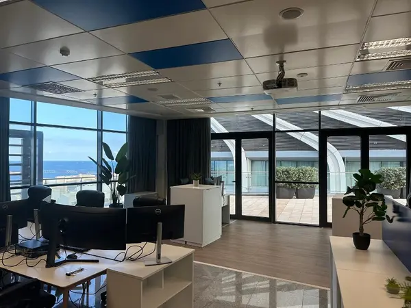 Premium Level 9 Office with Outdoor Area in Mercury Towers