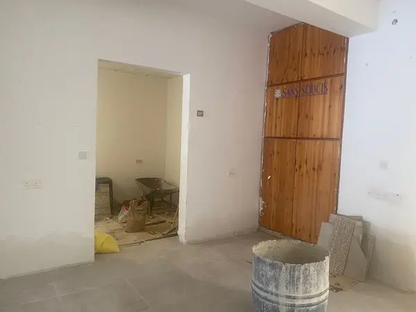 90sqm commercial shop in Fgura with 4B permits