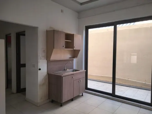 Malta Real Estate: 100 sqm Office in Birkirkara