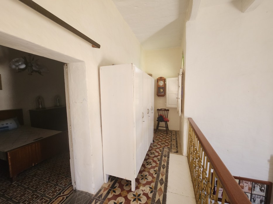 Large townhouse for sale in Ghajnsielem, Gozo