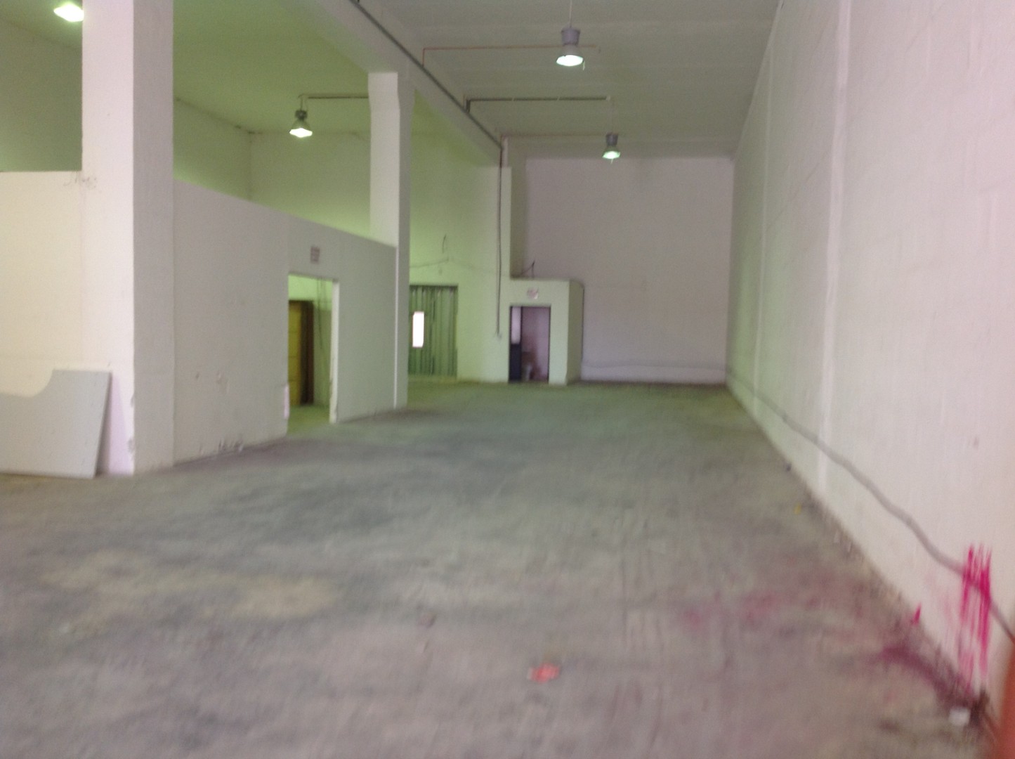 Modern 550 square metre Warehouse in Qormi to let